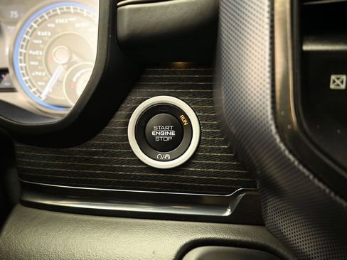 Used 2019 RAM 1500 Limited image 15