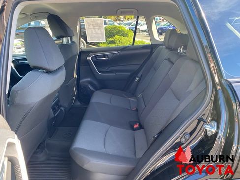 Used 2022 Toyota RAV4 XLE w/ XLE Grade Weather Package AWD/4WD image 22