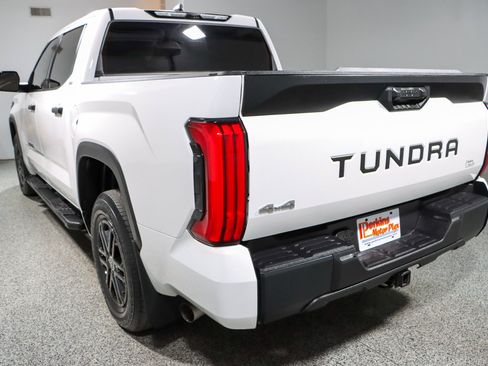 Used 2024 Toyota Tundra SR5 AWD/4WD image 9