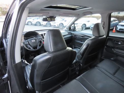 Used 2020 Honda Ridgeline RTL-E image 16