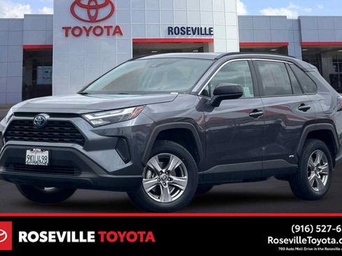 Certified 2024 Toyota RAV4 LE AWD/4WD image 1