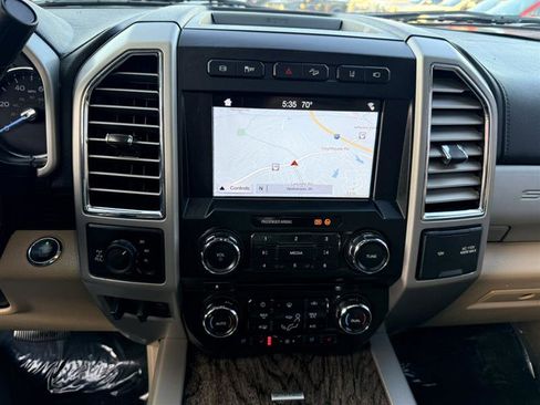 Used 2017 Ford F250 Lariat w/ Lariat Ultimate Package AWD/4WD image 39