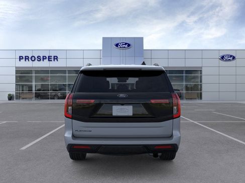 New 2026 Ford Expedition Platinum w/ Stealth Appearance Package AWD/4WD image 5