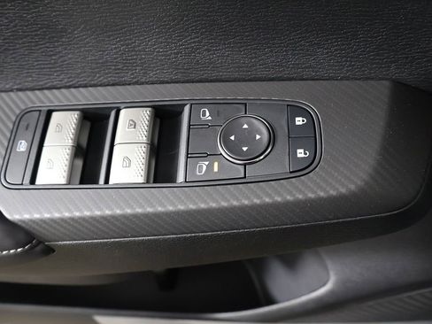 New 2026 Mitsubishi Outlander ES FWD image 35