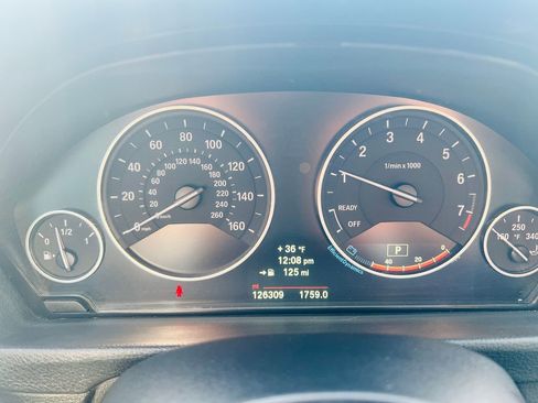 Used 2014 BMW 328i Gran Turismo xDrive image 20