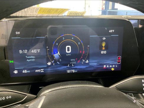 Used 2026 Chevrolet Equinox LT w/ Convenience Package II image 24