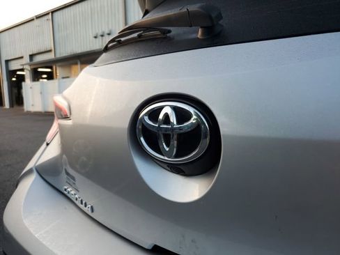 Used 2022 Toyota Corolla SE image 6