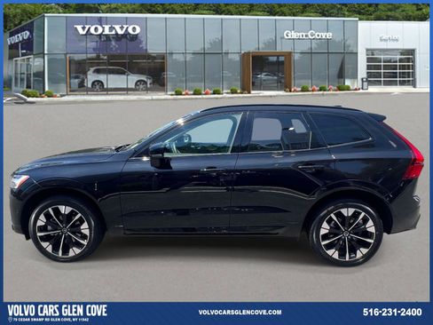 Used 2026 Volvo XC60 B5 Plus w/ Protection Package Premier AWD/4WD image 4