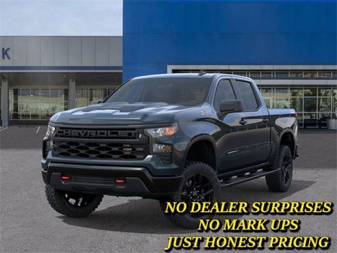 New 2026 Chevrolet Silverado 1500 Custom Trail Boss w/ LPO, Dark Essentials Package image 6