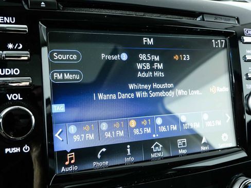 Used 2015 Nissan Murano Platinum w/ Platinum Technology Package AWD/4WD image 13
