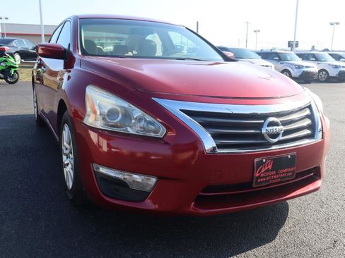 Used 2013 Nissan Altima 2.5 S image 28