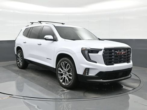 Used 2026 GMC Acadia Denali Ultimate w/ LPO, All-Weather Package AWD/4WD image 11