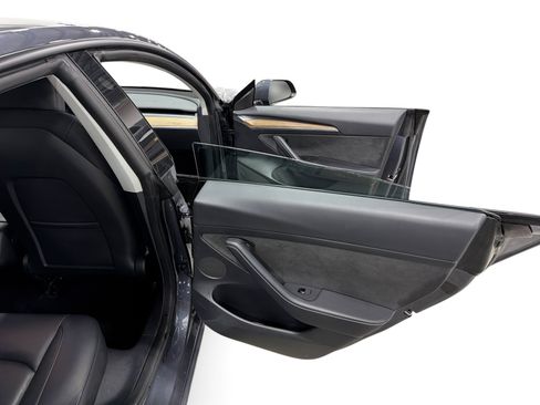 Certified 2023 Tesla Model 3 Standard Range RWD image 12