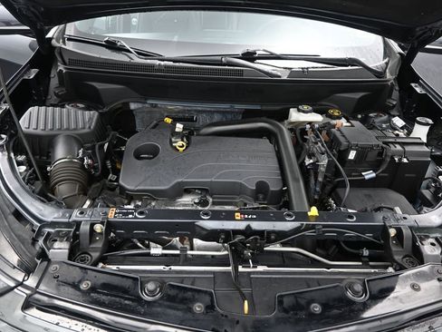 Used 2023 Chevrolet Equinox RS image 14