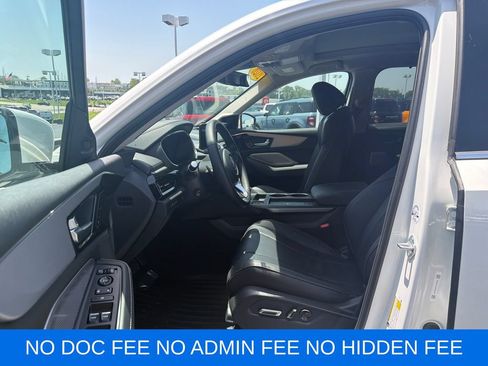 Used 2026 Acura MDX w/ Technology Package FWD image 11