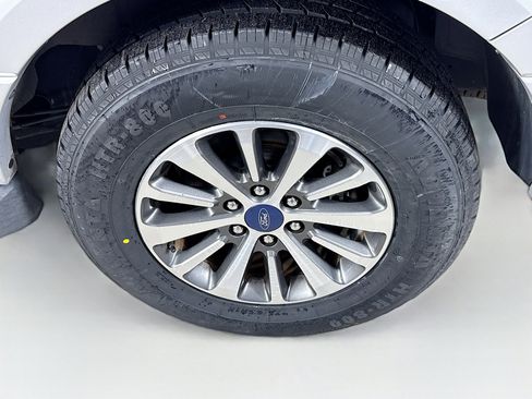 Used 2017 Ford Expedition XLT w/ Equipment Group 202A image 40