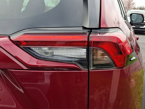 Used 2020 Toyota RAV4 XLE w/ All Weather Liner Package image 8