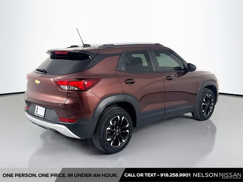 Used 2023 Chevrolet TrailBlazer LT FWD image 5