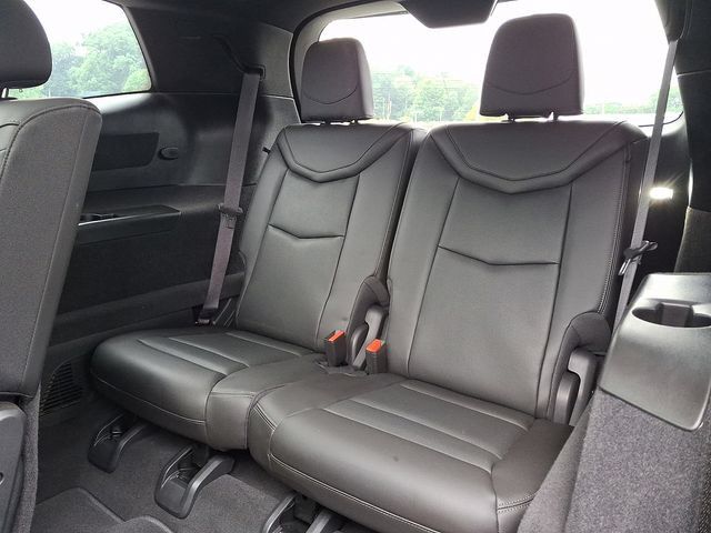 Used 2025 Cadillac XT6 Premium Luxury w/ LPO, Floor Liner Package AWD/4WD image 20