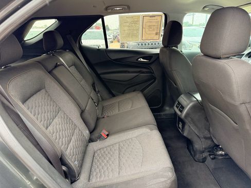 Used 2021 Chevrolet Equinox LT FWD image 28