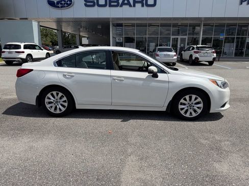 Used 2016 Subaru Legacy 2.5i Premium AWD/4WD image 2
