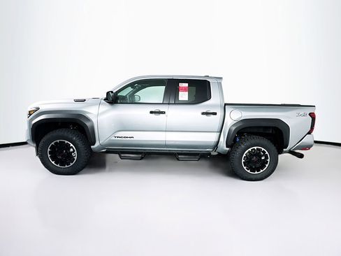 New 2026 Toyota Tacoma TRD Off-Road AWD/4WD image 5