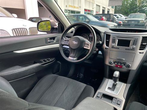 Used 2014 Subaru Legacy 2.5i Premium AWD/4WD image 13