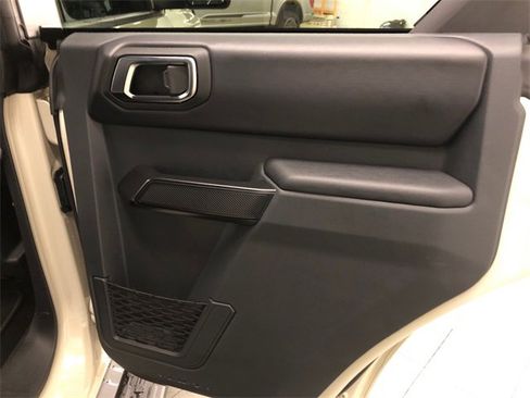 Used 2025 Ford Bronco Outer Banks image 30