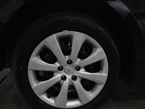 Used 2024 Toyota Corolla LE FWD image 30