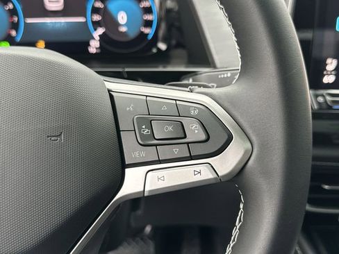 New 2026 Volkswagen Atlas Cross Sport SE image 18