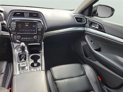 Used 2019 Nissan Maxima 3.5 SV w/ Floor Mat Group FWD image 15