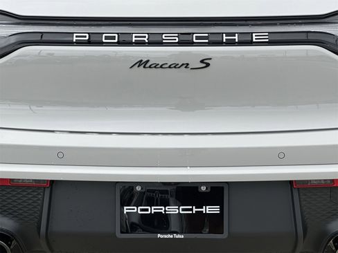 New 2026 Porsche Macan S image 14