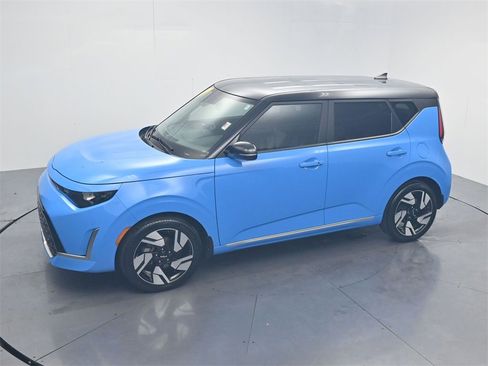 Certified 2023 Kia Soul GT-Line image 45