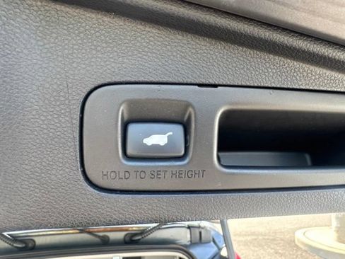 Used 2017 Honda CR-V EX-L image 13