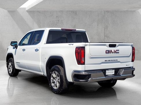 Used 2024 GMC Sierra 1500 SLT AWD/4WD image 7