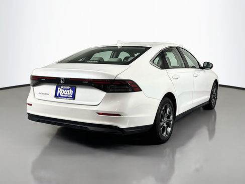 Certified 2023 Honda Accord EX image 5