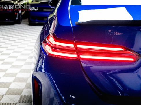 Used 2025 BMW M5 w/ Carbon Package image 72