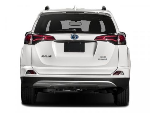 Used 2017 Toyota RAV4 XLE image 8
