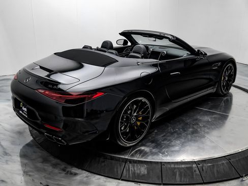 Used 2022 Mercedes-Benz SL 63 AMG 4MATIC image 19