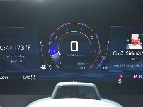 New 2026 Chevrolet Traverse RS w/ LPO, Floor Liner Package AWD/4WD image 25