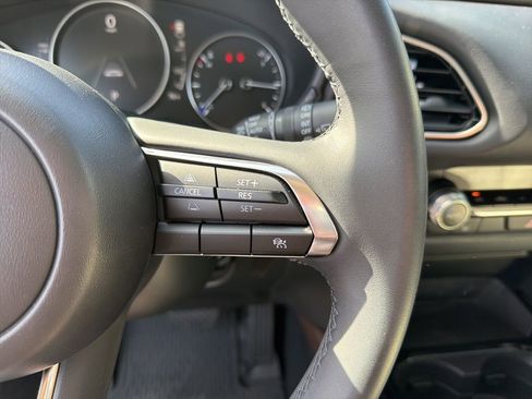 Used 2025 MAZDA CX-30 AWD 2.5 S w/ Premium Package image 19