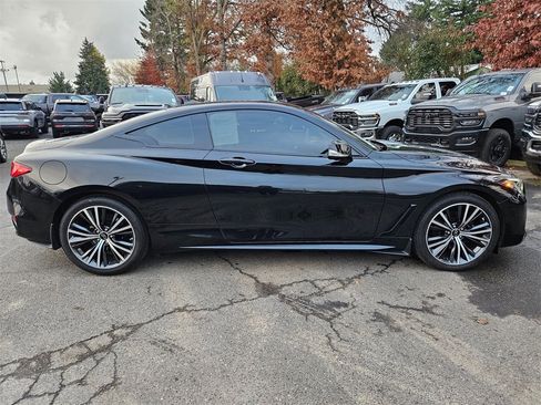 Used 2021 INFINITI Q60 3.0t Luxe w/ Essential Package image 8