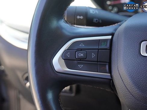 Certified 2022 Jeep Compass Limited image 27