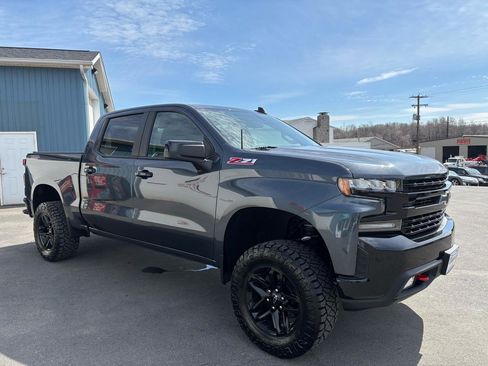 Used 2021 Chevrolet Silverado 1500 LT Trail Boss w/ Bed Protection Package image 7