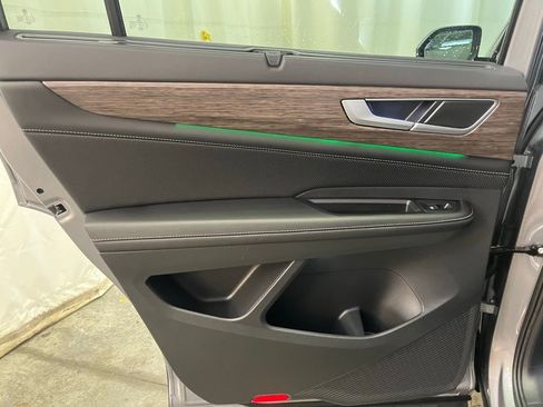 New 2026 Volkswagen Atlas SEL AWD/4WD image 21