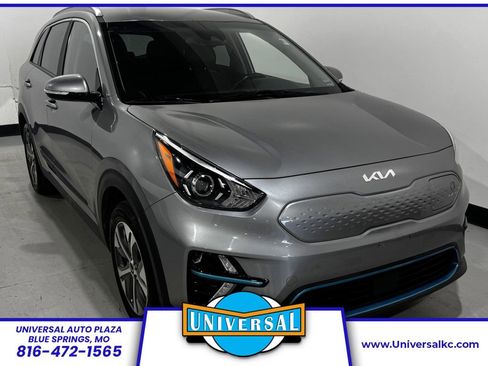 Used 2022 Kia Niro EX FWD image 1