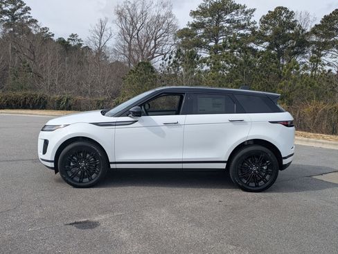 New 2026 Land Rover Range Rover Evoque S image 8