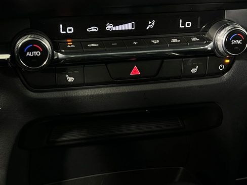 Used 2025 MAZDA CX-30 AWD 2.5 S w/ Preferred Package image 17