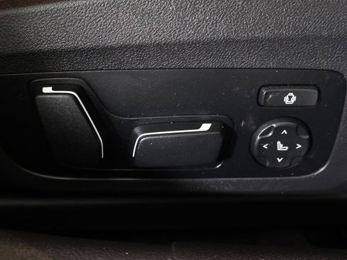 Used 2024 BMW M3 Competition image 39