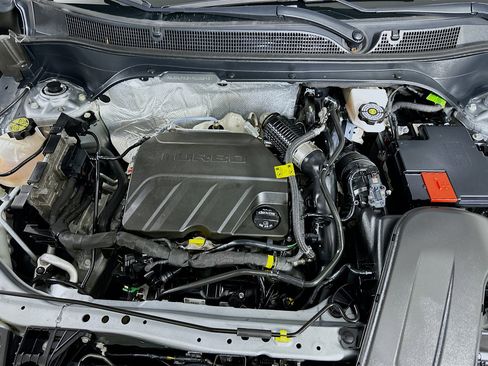 Used 2024 Chevrolet Trax LS w/ Driver Confidence Package image 31